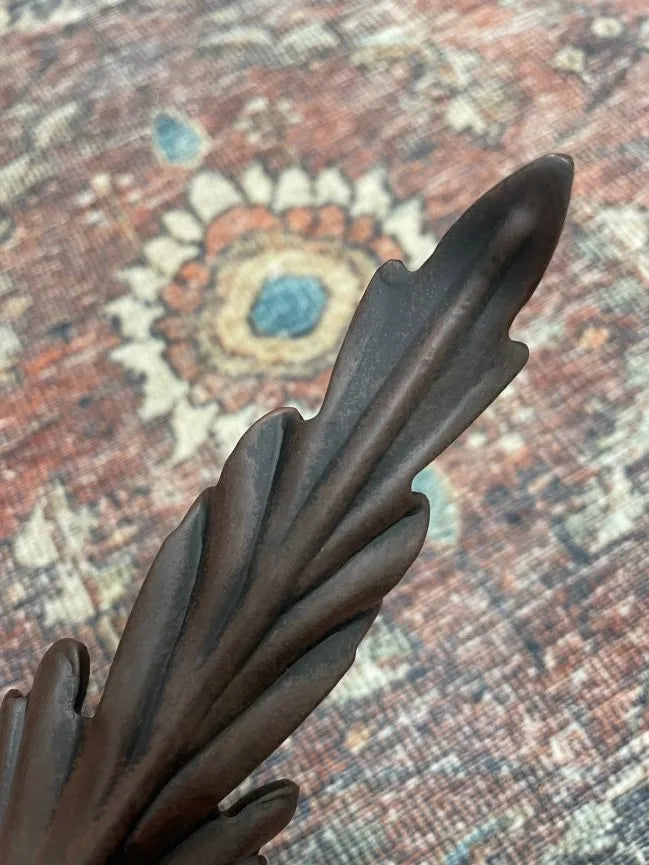 Alzapaños de hojas de acanto