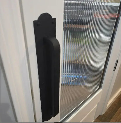 Manija de puerta de hierro forjado toscano